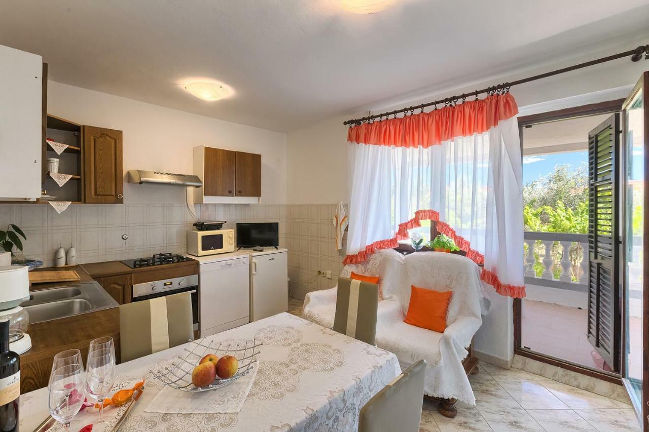 Apartman D&D, Dvorine 63 Banjole Extérieur photo