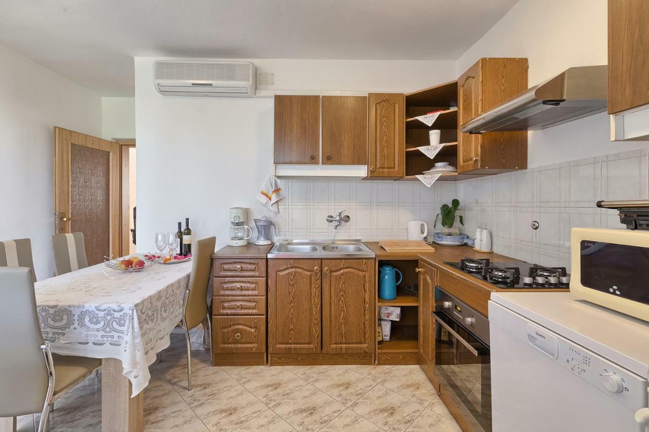 Apartman D&D, Dvorine 63 Banjole Extérieur photo