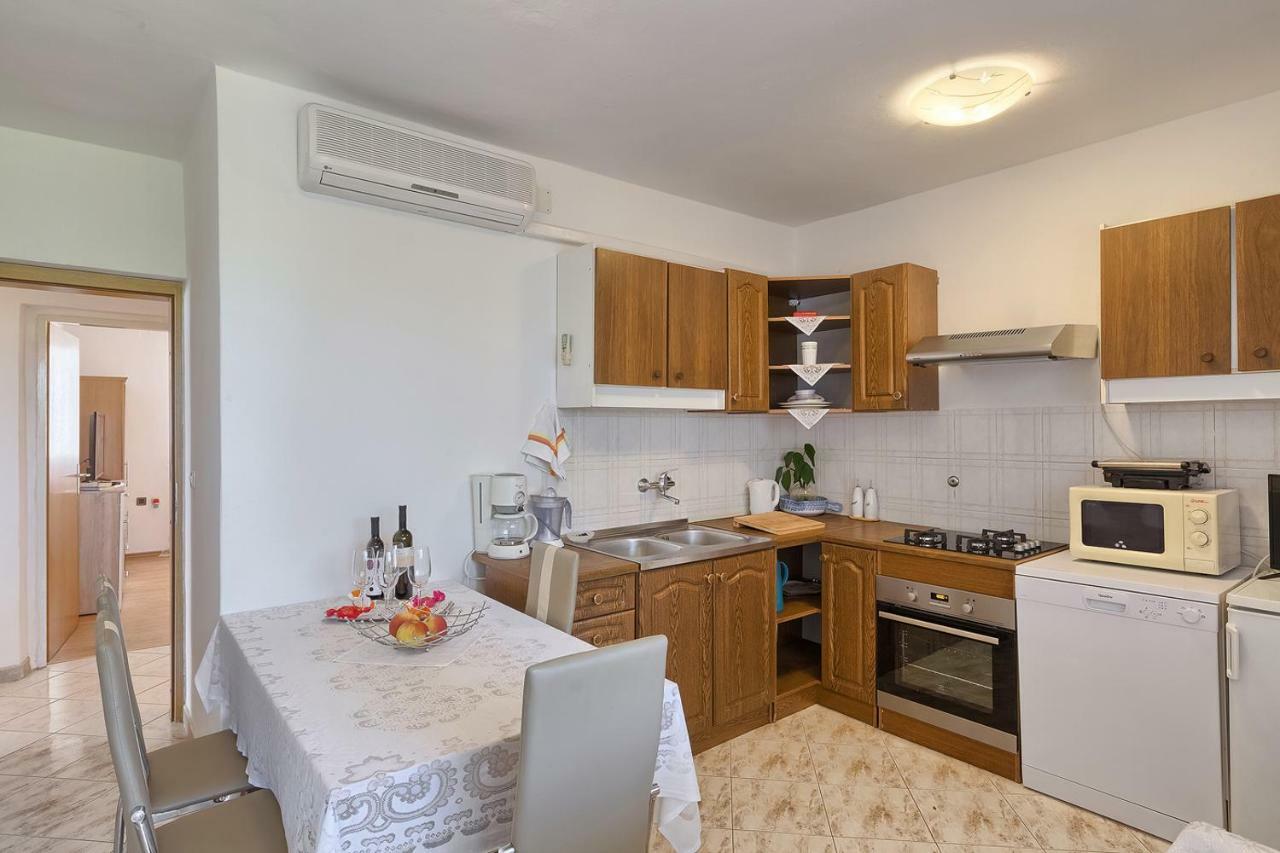 Apartman D&D, Dvorine 63 Banjole Extérieur photo
